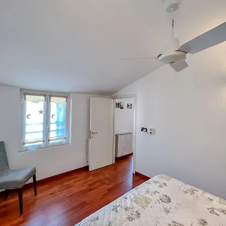 Bel Quadrilocale Con Terrazza Nel Centro Storico Apartamento *