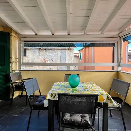 公寓 Bel Quadrilocale Con Terrazza Nel Centro Storico 瓦拉泽